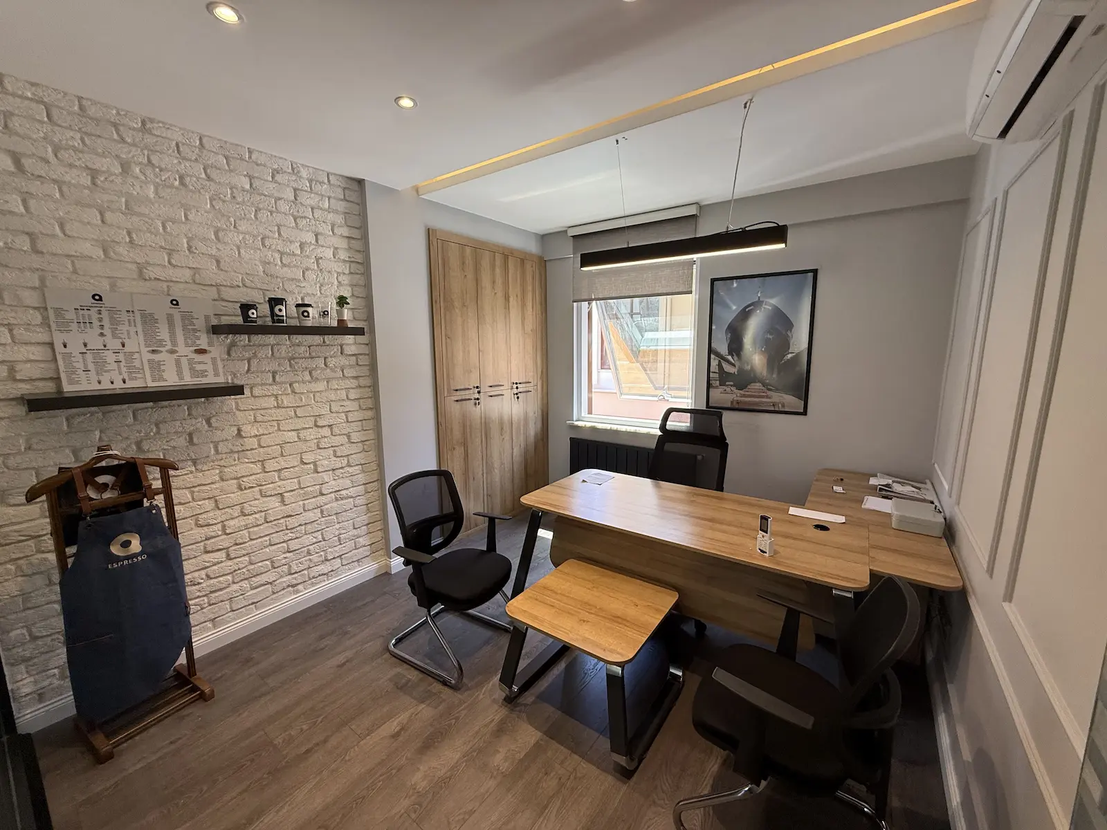 Derin Shipping Ofis Derin Shipping Ofis - Gallery Image